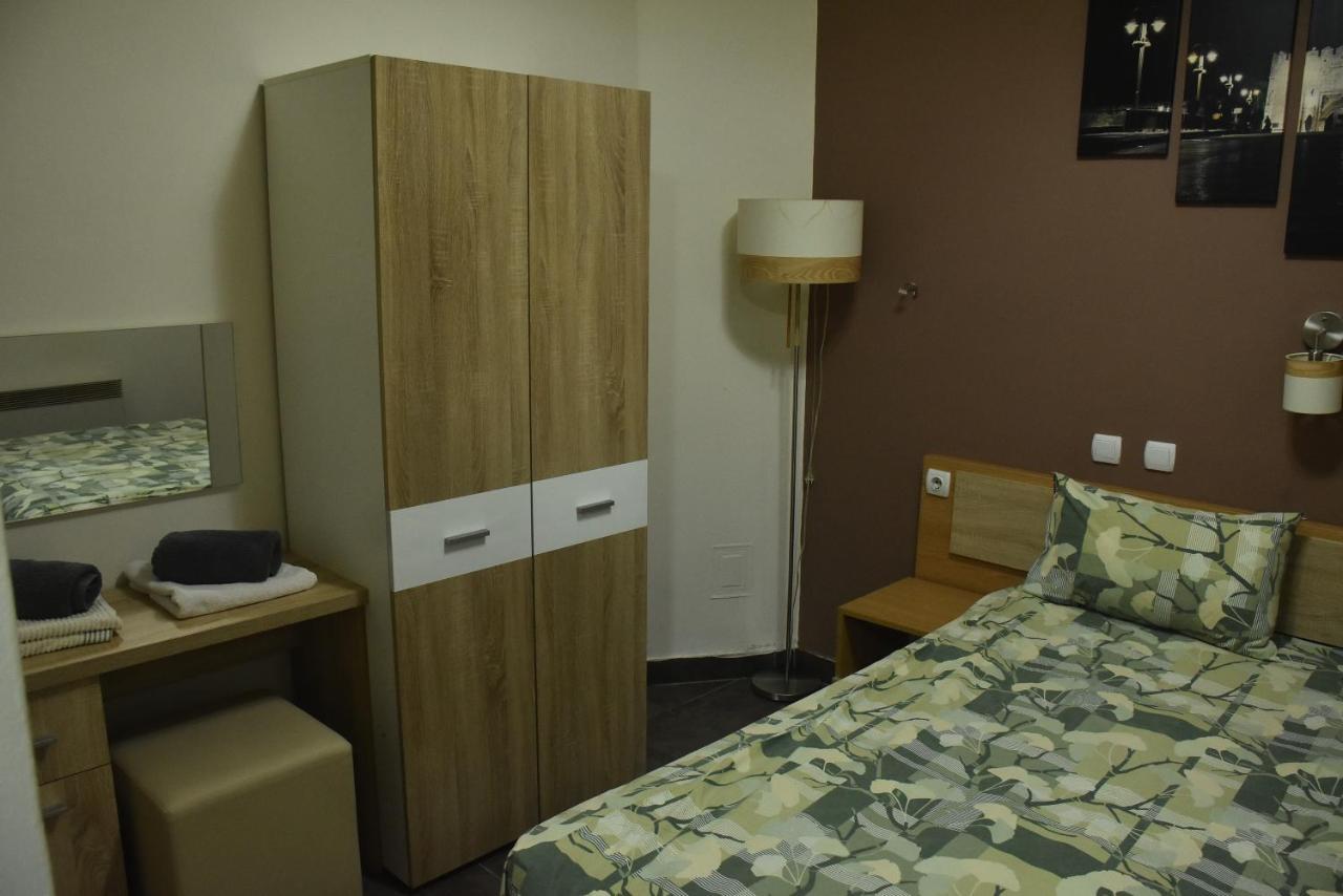 Mps Lux Apartments Nis Luaran gambar