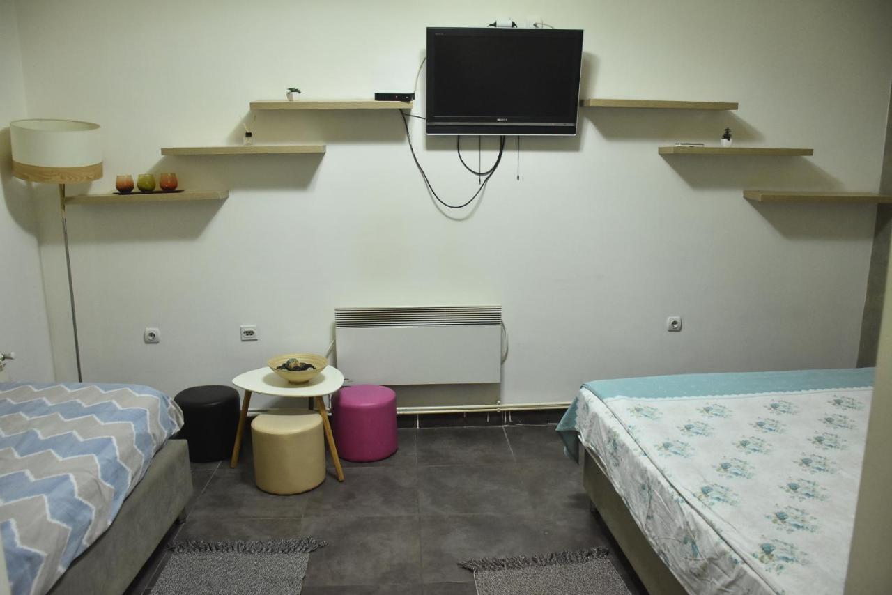Mps Lux Apartments Nis Luaran gambar
