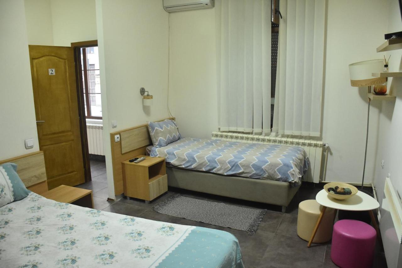Mps Lux Apartments Nis Luaran gambar