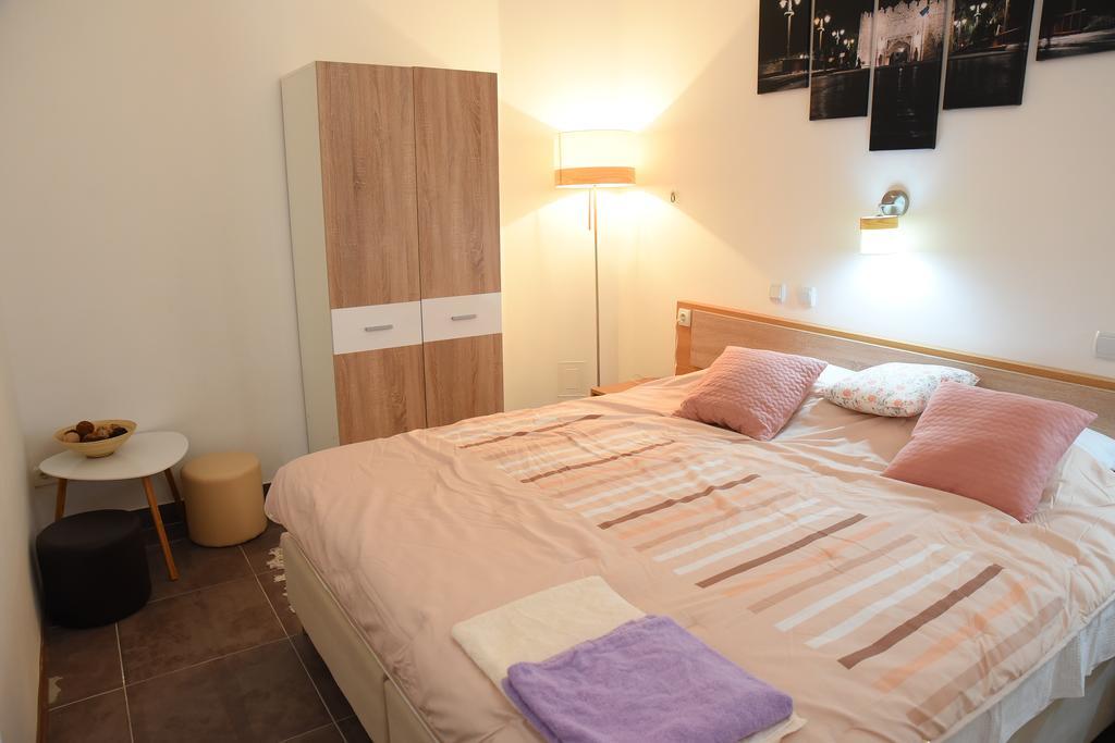 Mps Lux Apartments Nis Luaran gambar