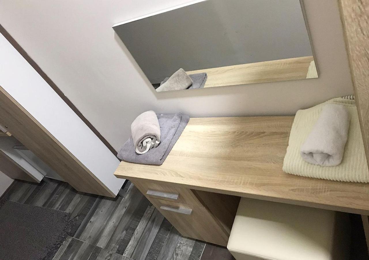 Mps Lux Apartments Nis Luaran gambar