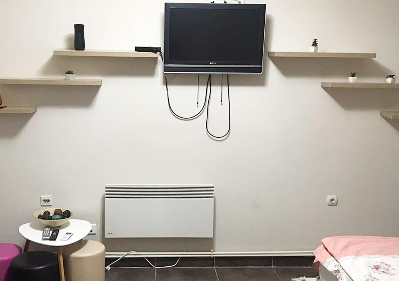 Mps Lux Apartments Nis Luaran gambar